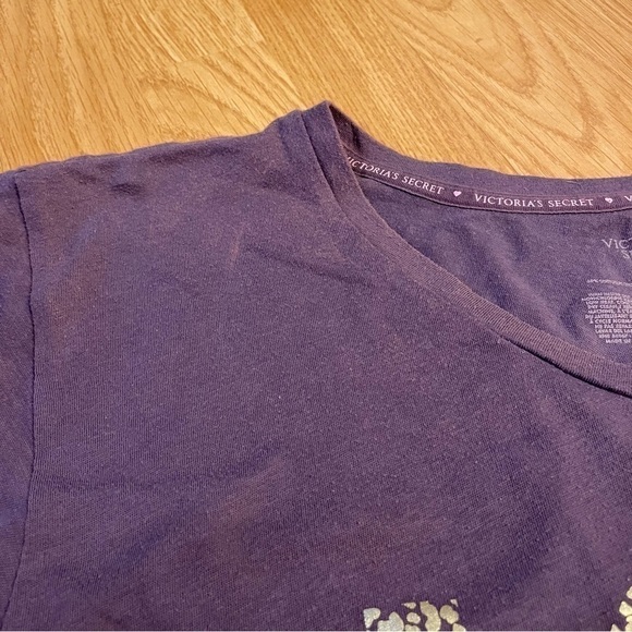 Victoria’s Secret Purple Tshirt small - Picture 4 of 4